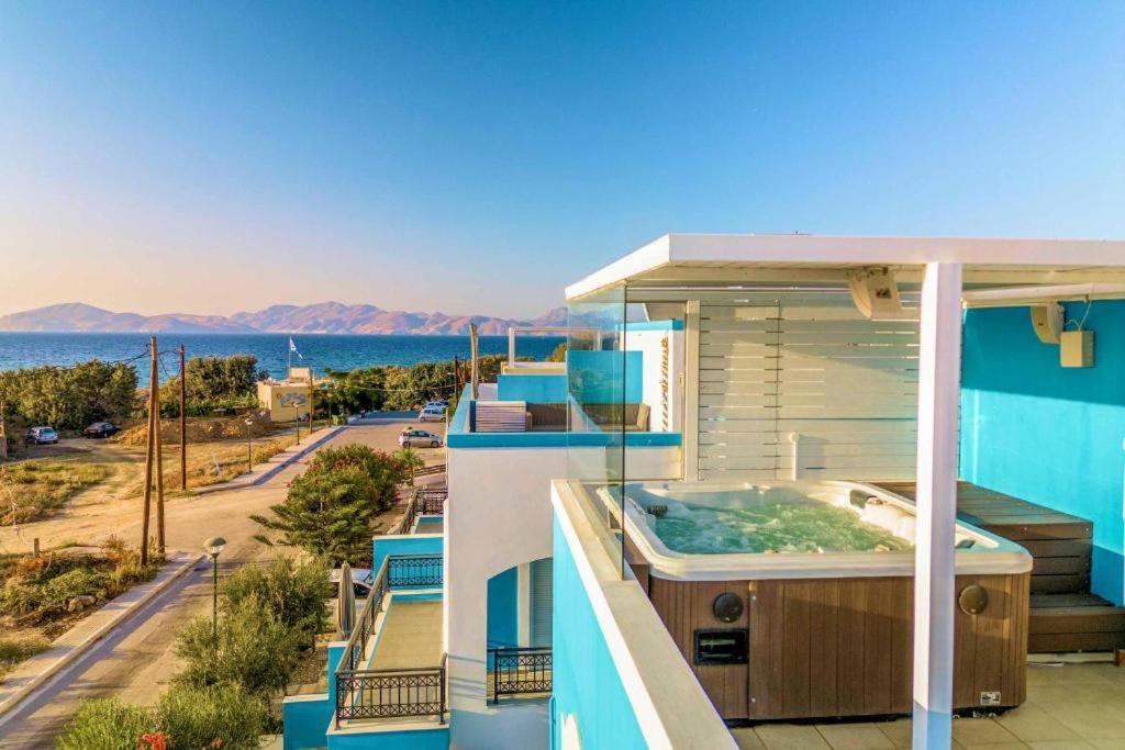 Seabreeze Villa - With Jacuzzi & Heated Pool Mastichari  Eksteriør bilde